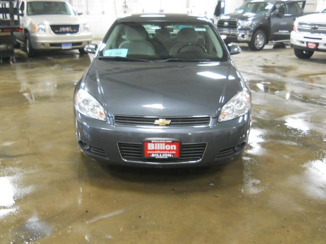 Chevrolet Impala 2010 photo 4