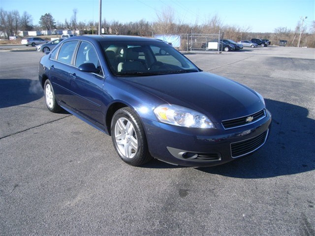 Chevrolet Impala 2010 photo 4