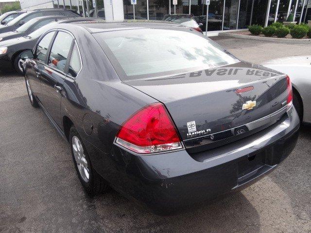 Chevrolet Impala 2010 photo 4