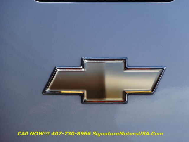 Chevrolet Impala 2010 photo 3