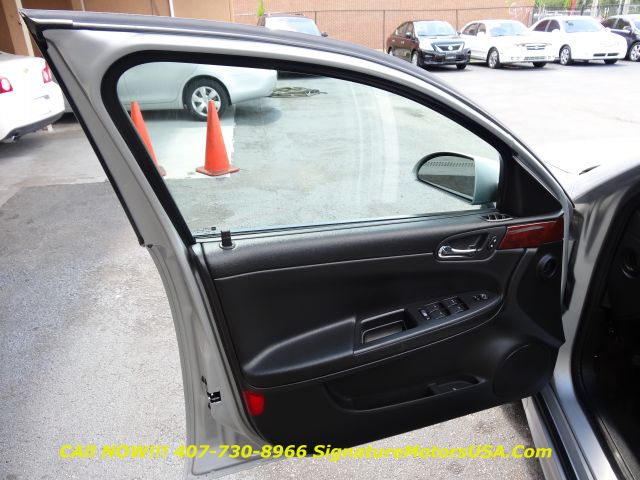 Chevrolet Impala 2010 photo 32