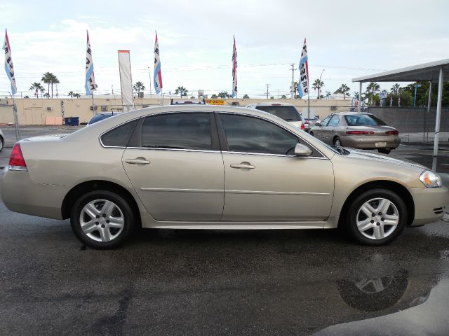 Chevrolet Impala 2010 photo 3