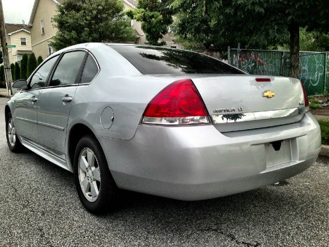 Chevrolet Impala SL1 Sedan