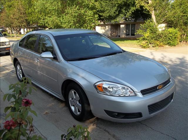 Chevrolet Impala 2010 photo 1