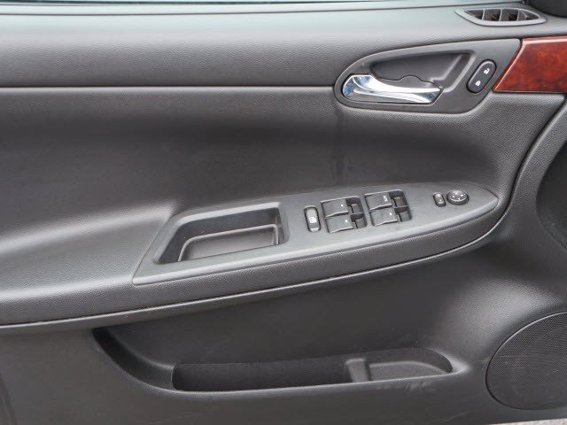 Chevrolet Impala 2010 photo 5