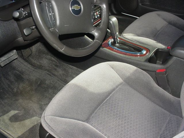 Chevrolet Impala 2010 photo 8