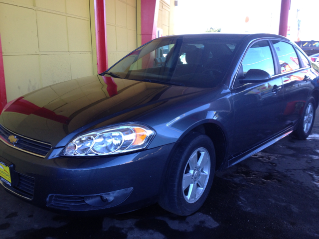 Chevrolet Impala 2010 photo 2