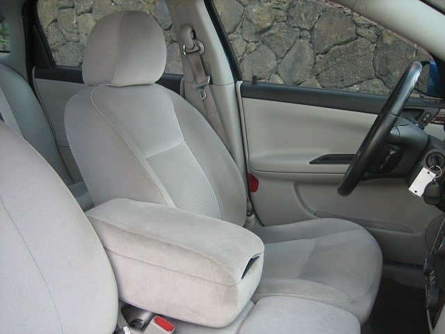 Chevrolet Impala 2010 photo 2