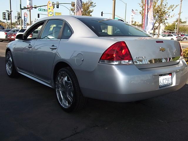 Chevrolet Impala 2010 photo 5