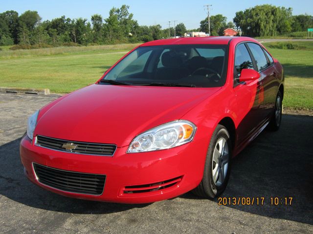 Chevrolet Impala 2010 photo 2