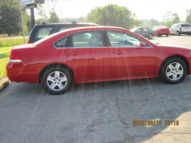 Chevrolet Impala 2010 photo 4