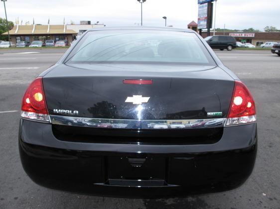 Chevrolet Impala 2011 photo 2