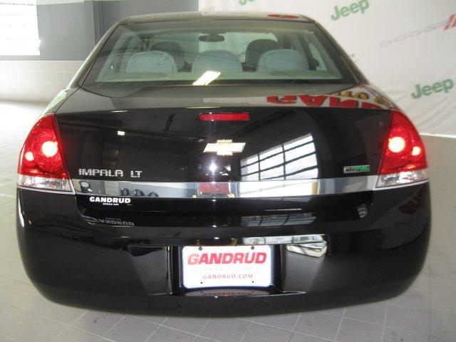 Chevrolet Impala 2011 photo 4