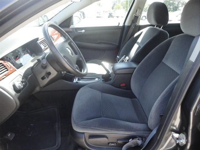 Chevrolet Impala 2011 photo 5