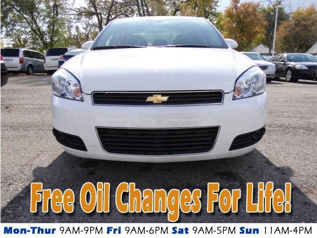 Chevrolet Impala 2011 photo 2