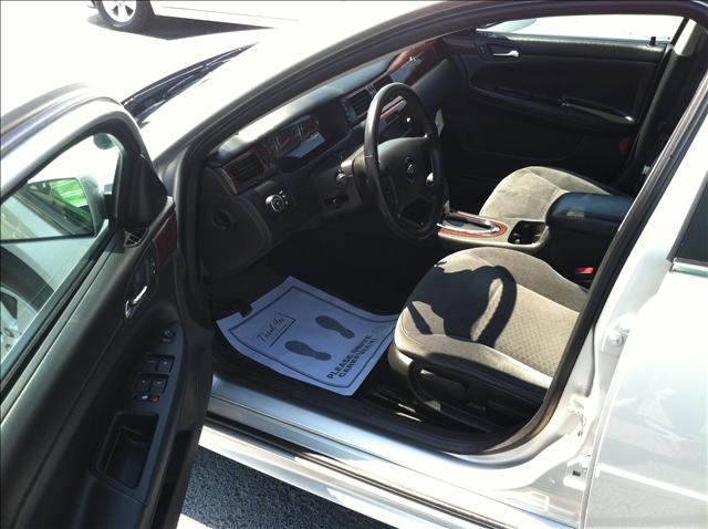 Chevrolet Impala 2011 photo 4