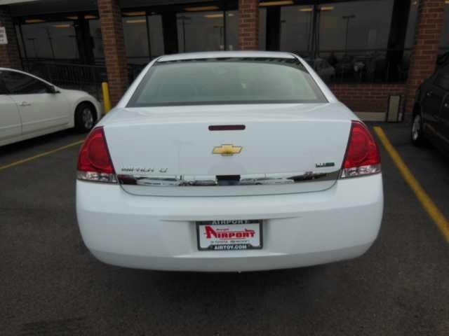 Chevrolet Impala 2011 photo 3
