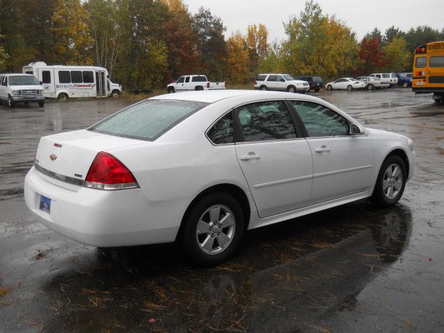 Chevrolet Impala 2011 photo 2