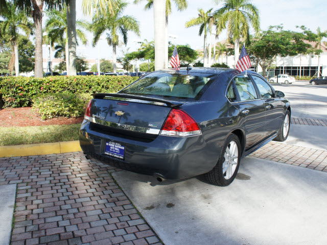 Chevrolet Impala 2011 photo 2