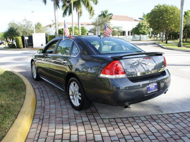 Chevrolet Impala 2011 photo 4