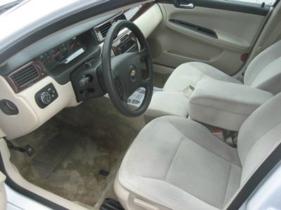 Chevrolet Impala 2011 photo 3