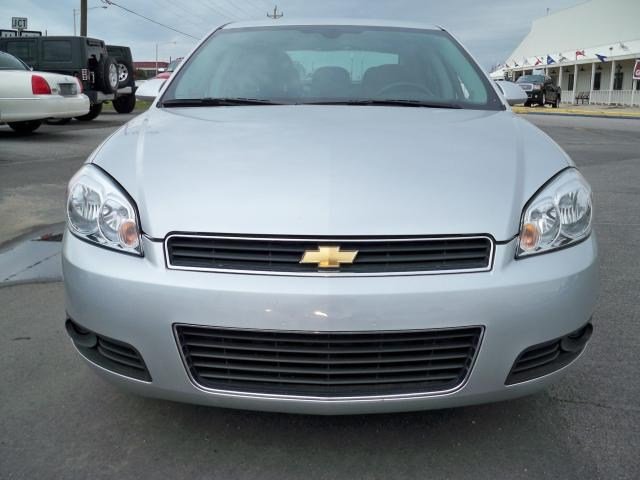 Chevrolet Impala 2011 photo 1