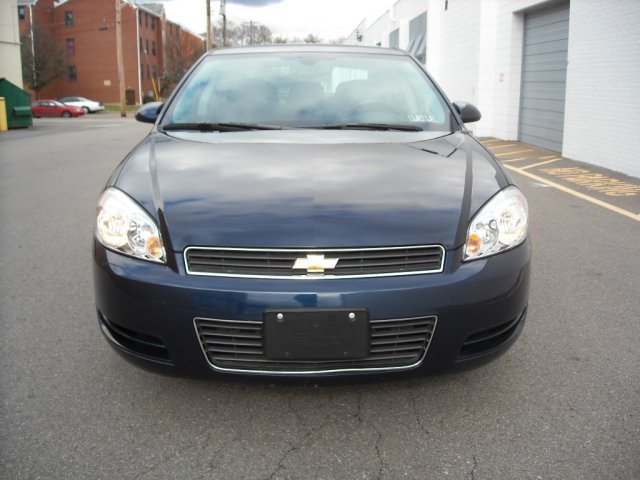 Chevrolet Impala 2011 photo 2
