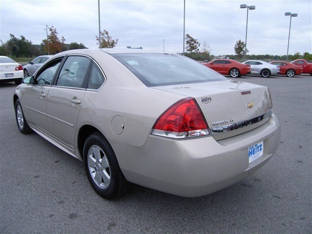 Chevrolet Impala 2011 photo 3
