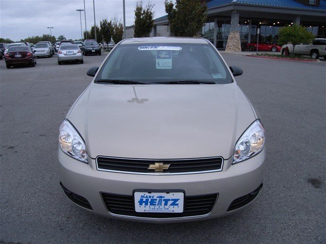 Chevrolet Impala 2011 photo 4