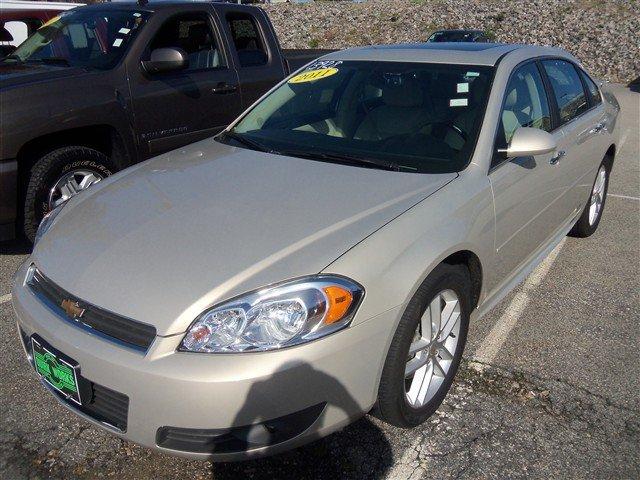 Chevrolet Impala SLE SLT WT Sedan