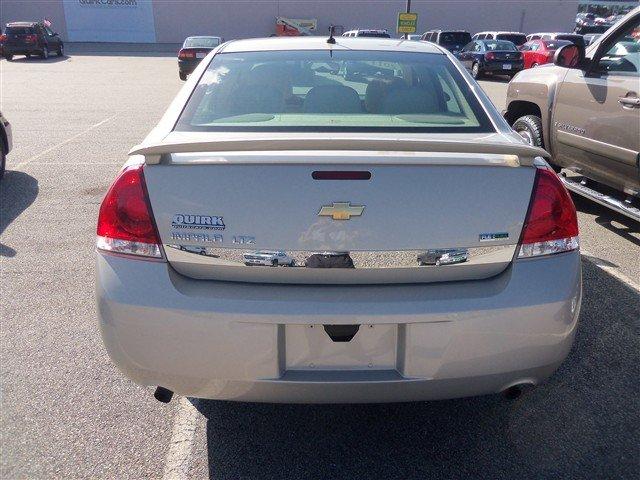Chevrolet Impala 2011 photo 2