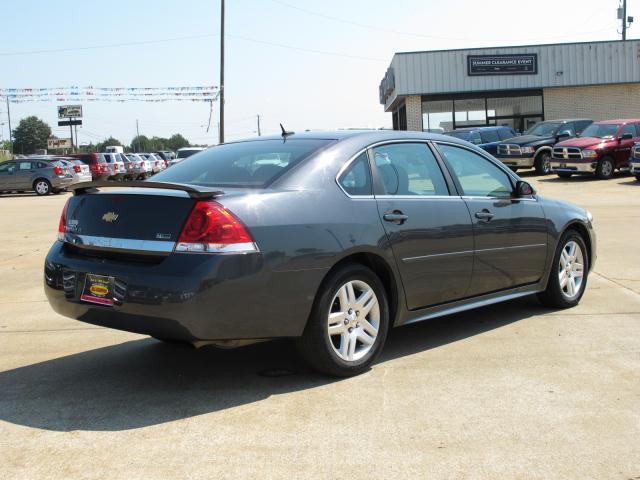 Chevrolet Impala 2011 photo 2