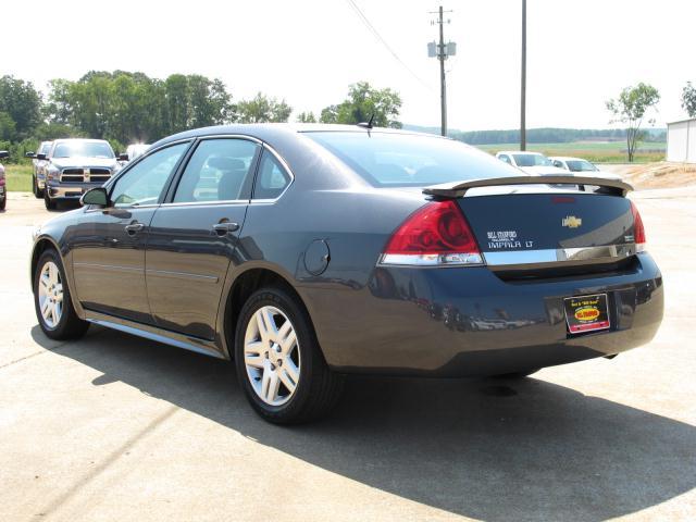 Chevrolet Impala 2011 photo 3