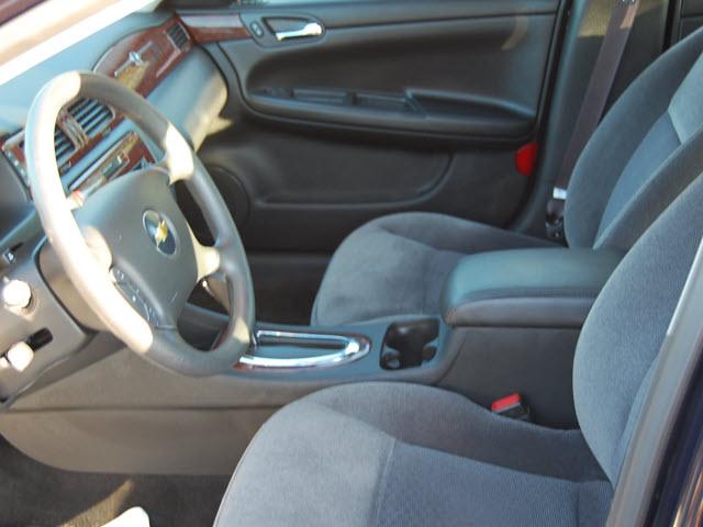 Chevrolet Impala 2011 photo 1