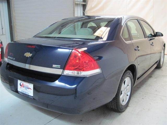 Chevrolet Impala 2011 photo 4