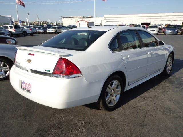 Chevrolet Impala 2011 photo 1