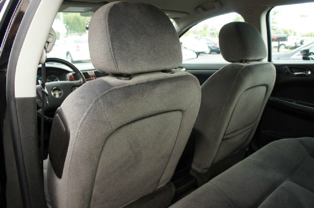 Chevrolet Impala SL1 Sedan