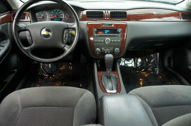 Chevrolet Impala 2011 photo 17