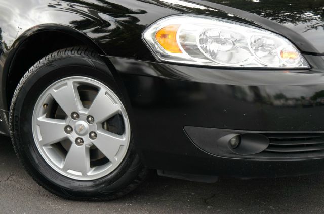 Chevrolet Impala 2011 photo 3