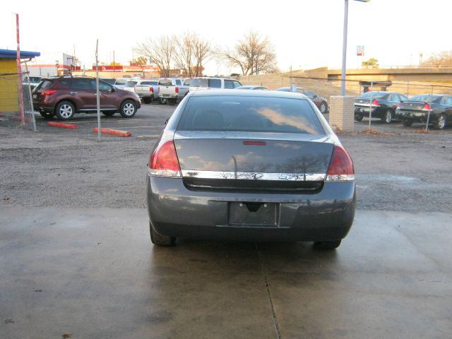 Chevrolet Impala 2011 photo 2