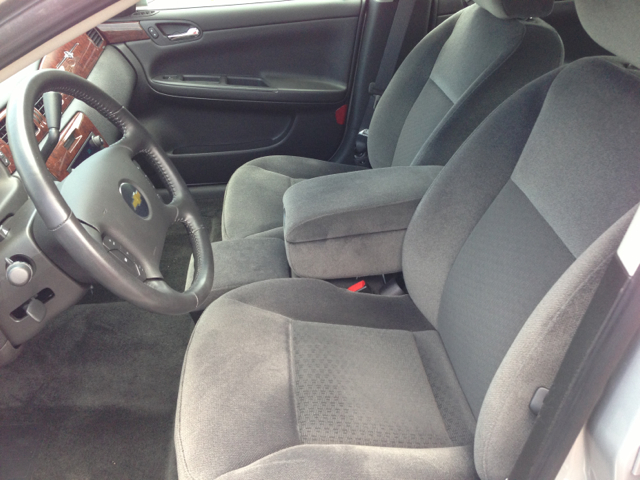 Chevrolet Impala 2011 photo 3