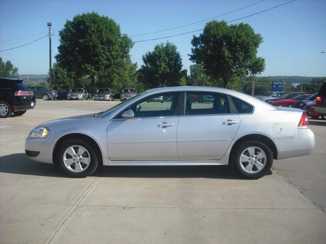 Chevrolet Impala SL1 Sedan