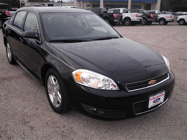 Chevrolet Impala 2011 photo 2