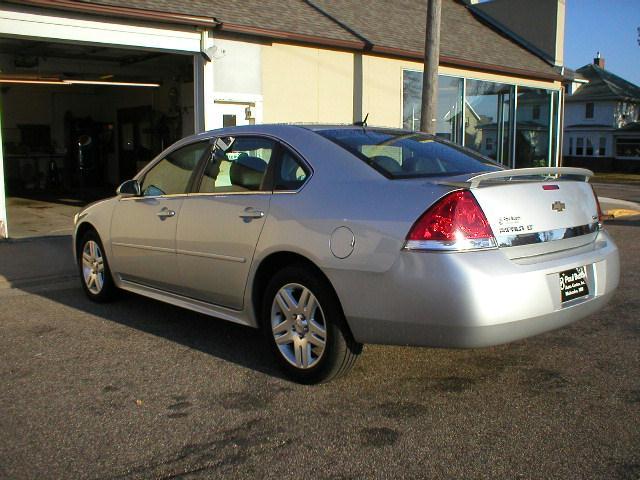Chevrolet Impala 2011 photo 1