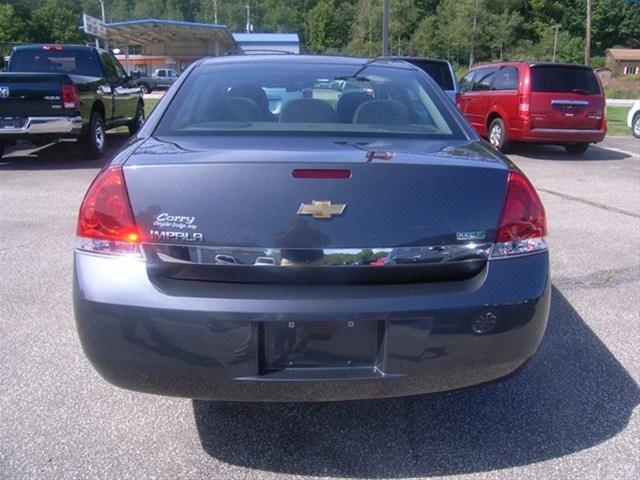 Chevrolet Impala 2011 photo 3