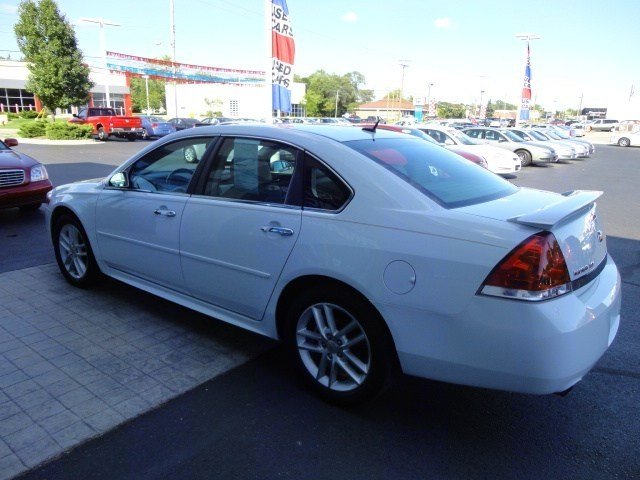 Chevrolet Impala 2011 photo 3