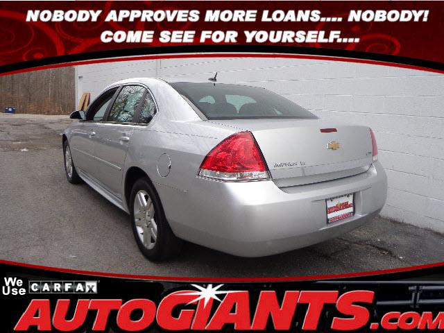 Chevrolet Impala 2011 photo 3