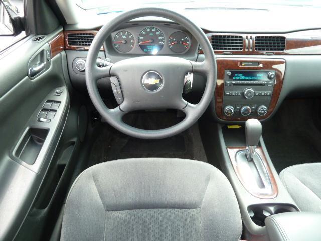 Chevrolet Impala 2011 photo 4