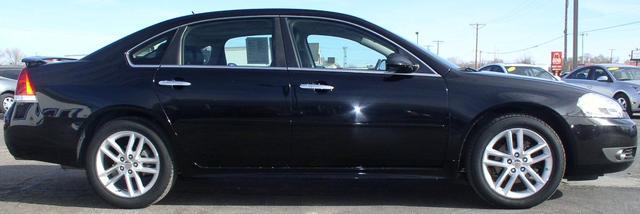 Chevrolet Impala 2011 photo 2