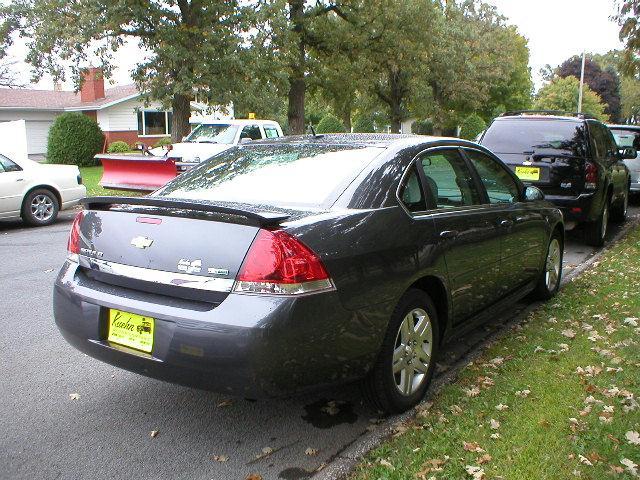 Chevrolet Impala 2011 photo 1